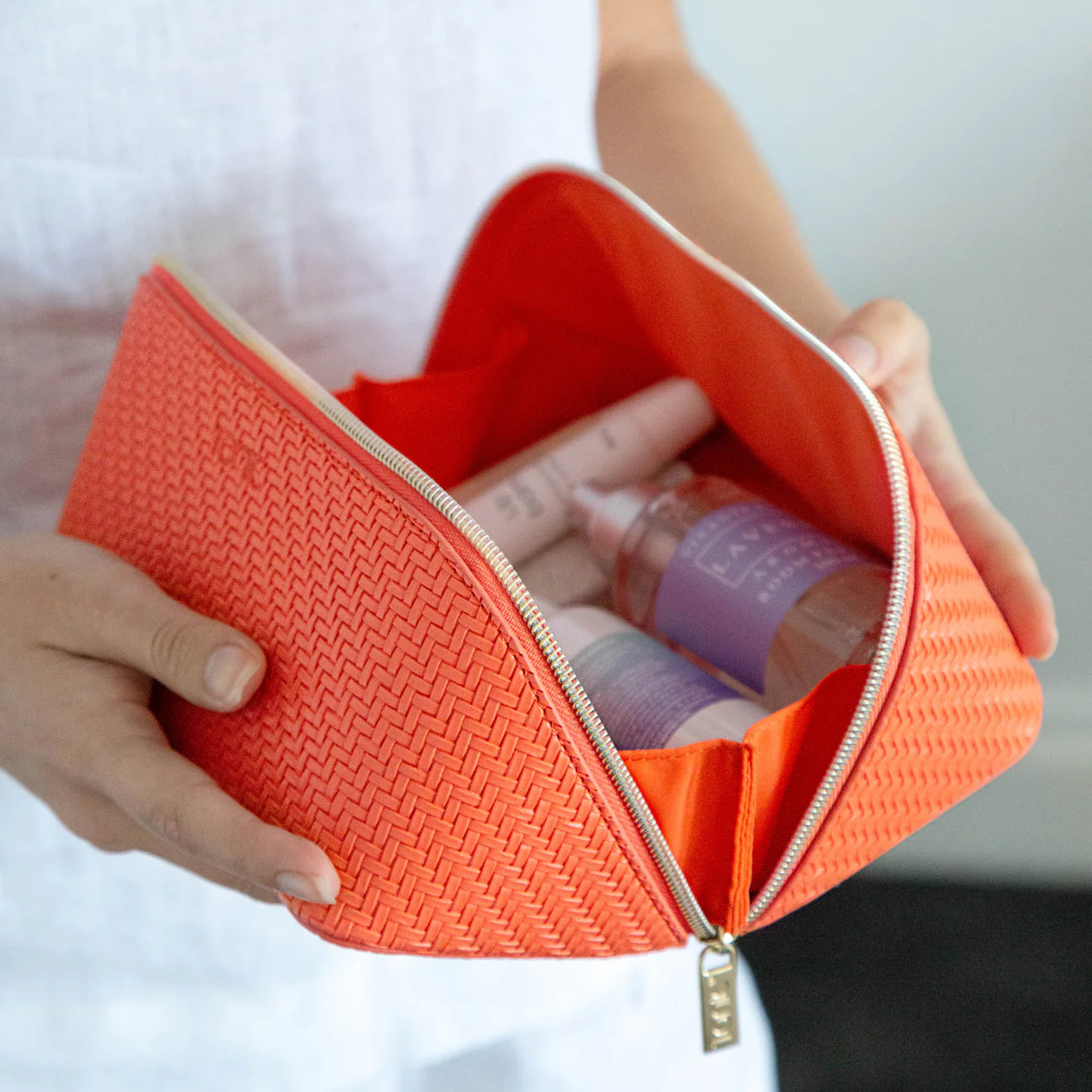 Herringbone Beauty Bag LRGE - Presence Hamilton