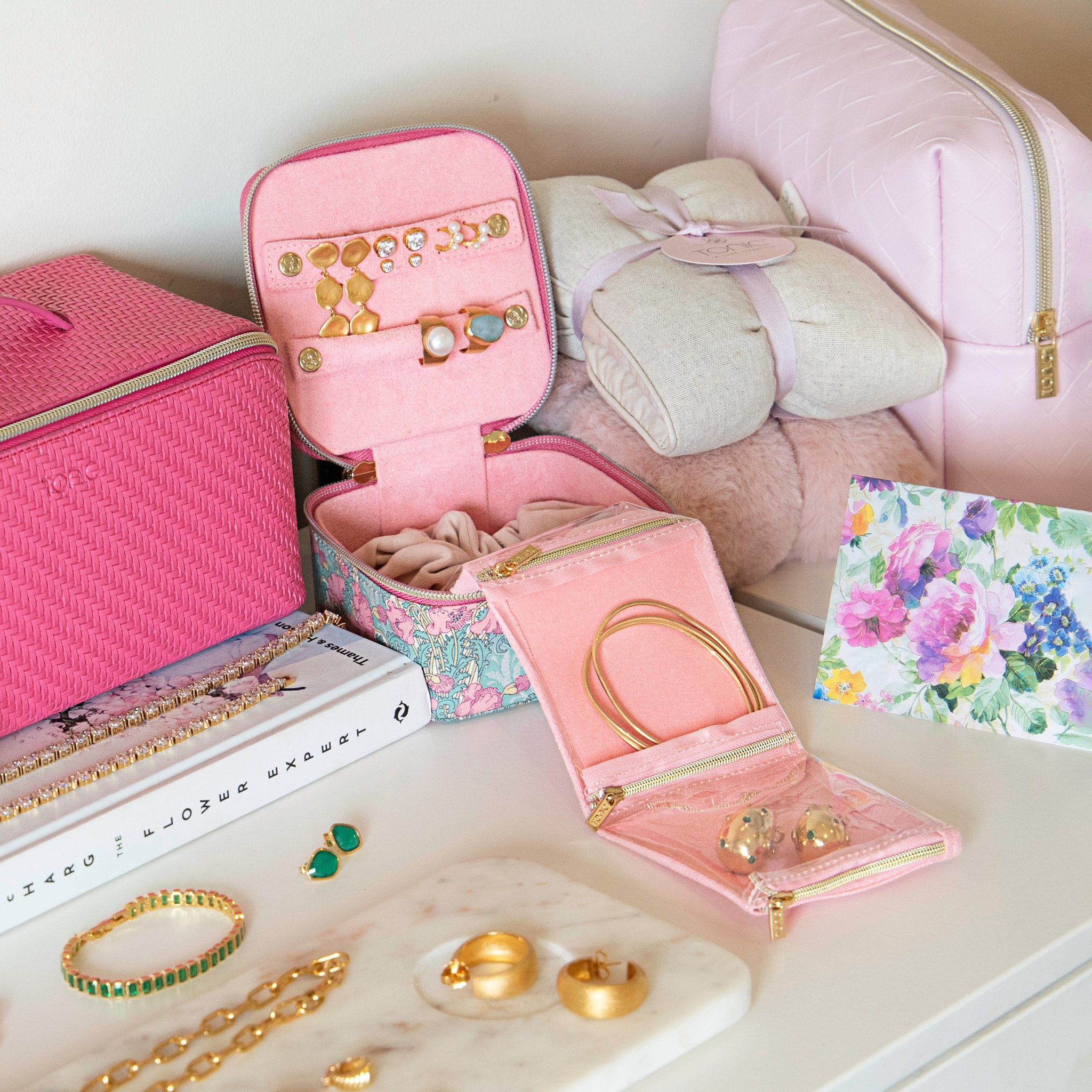 Liberty Jewellery Cube- Clementina