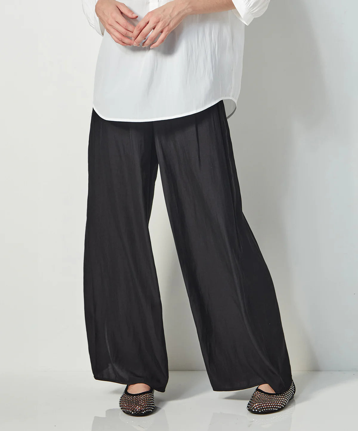9185JX-Black-2_1400x_2x_1.webp