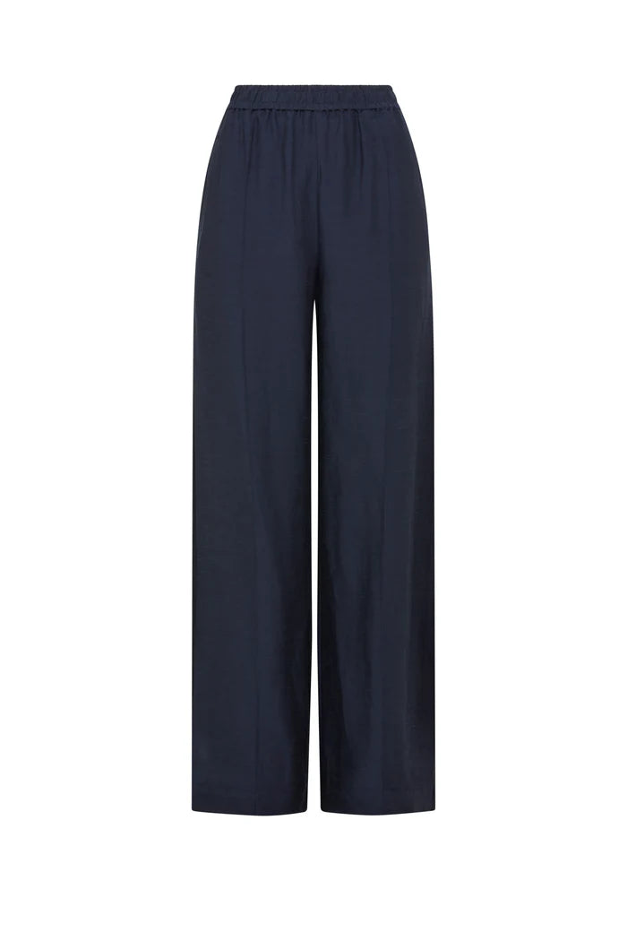 Goldie Pant