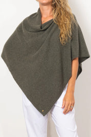 Mia Poncho - Presence Hamilton