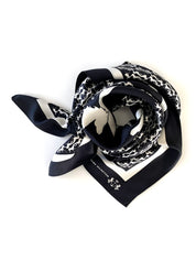 The Little Silk Scarf - Presence Hamilton