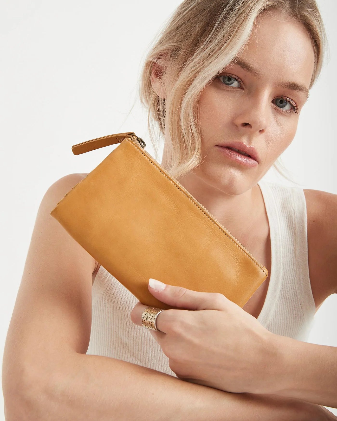 Capri Large Wallet - Presence Hamilton