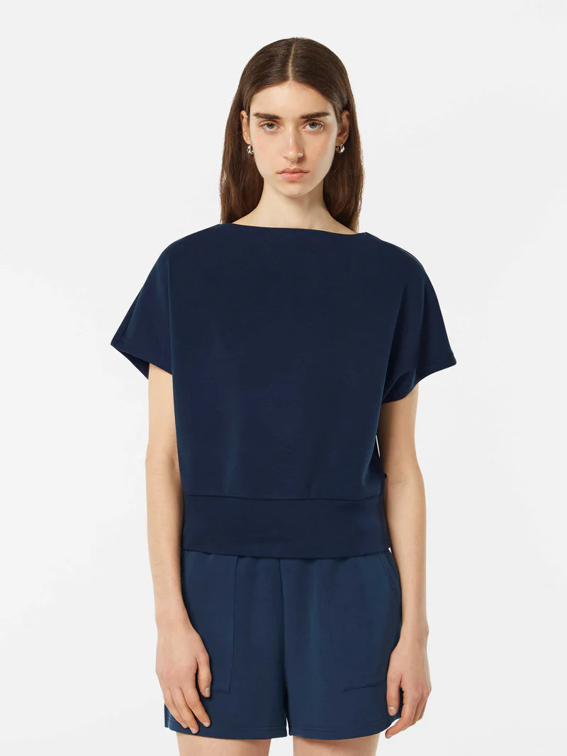 Short sleeved sweatshirt