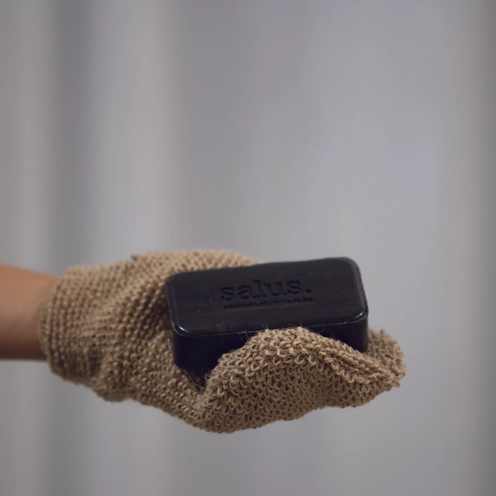 Body Exfoliation Mitt - Presence Hamilton
