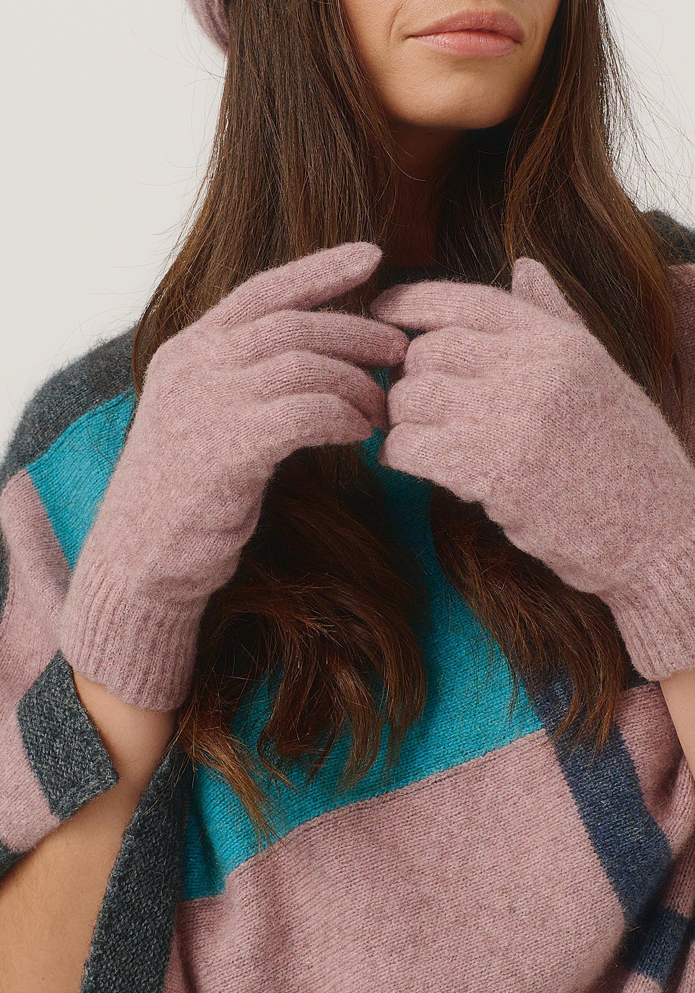 MM Gloves - Presence Hamilton