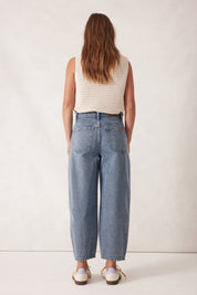 Maggie Tapered Barrel Jean
