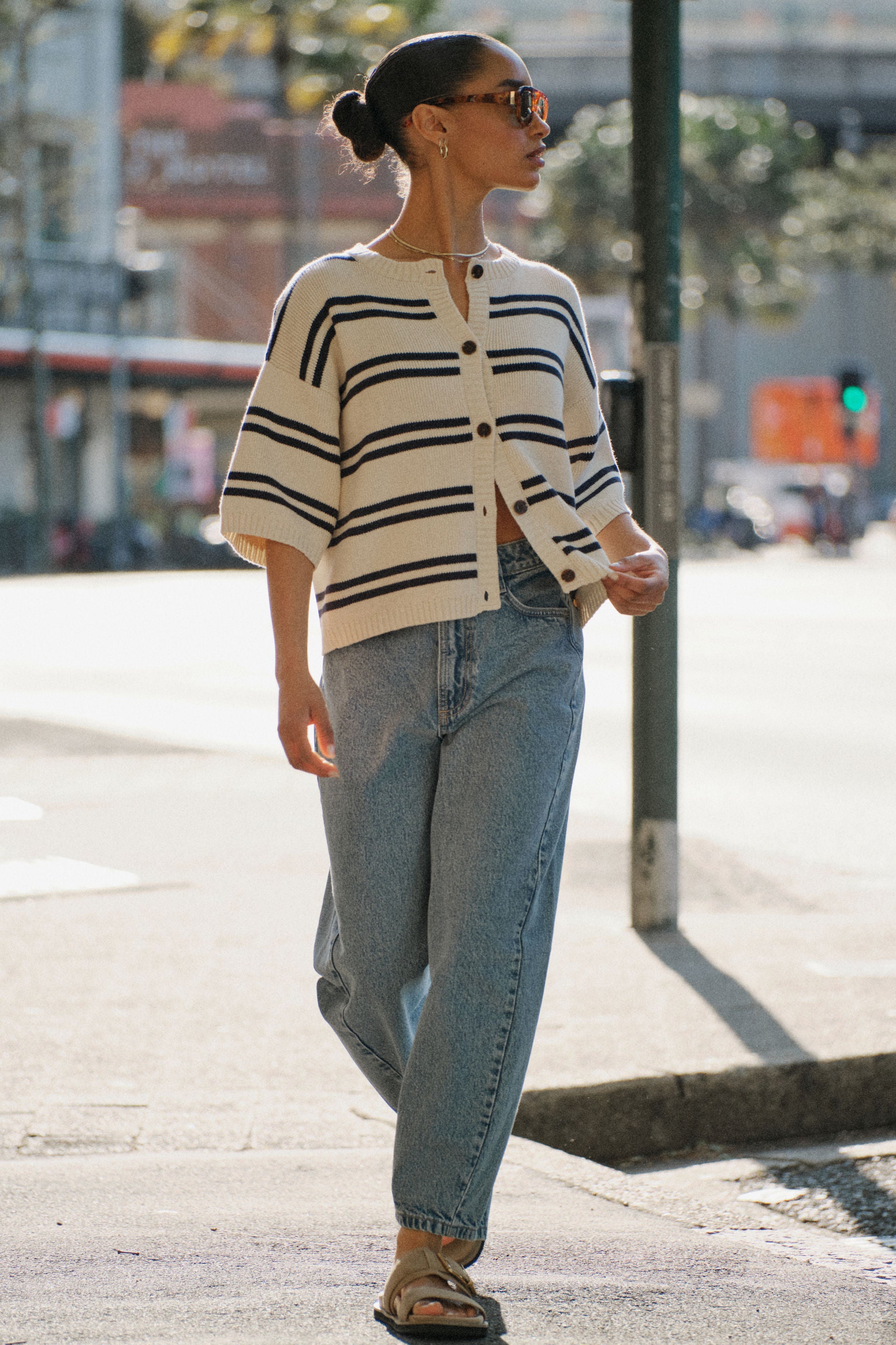 Maggie Tapered Barrel Jean