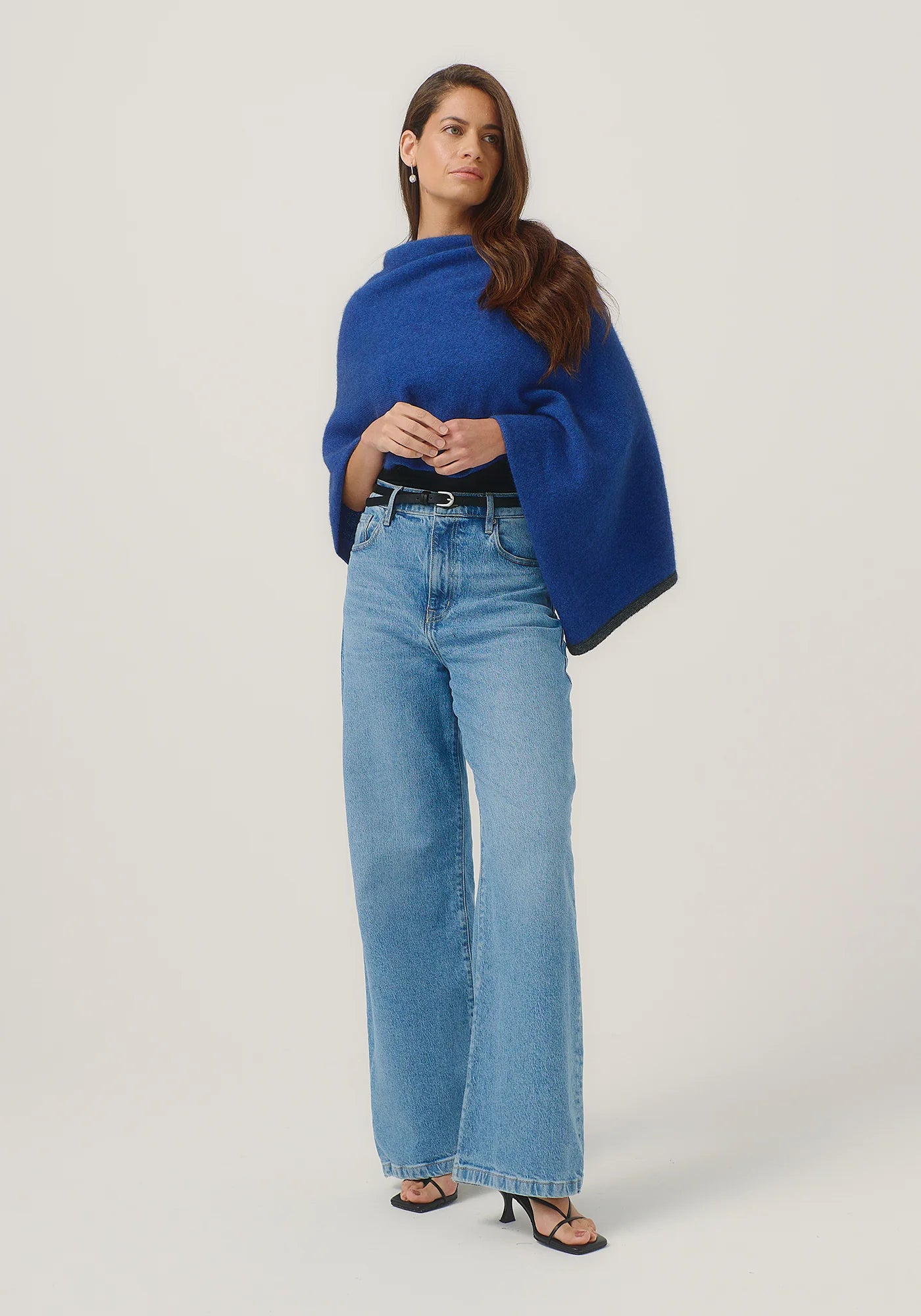 Two Tone Poncho - Dusty Blue/Slate - Presence Hamilton