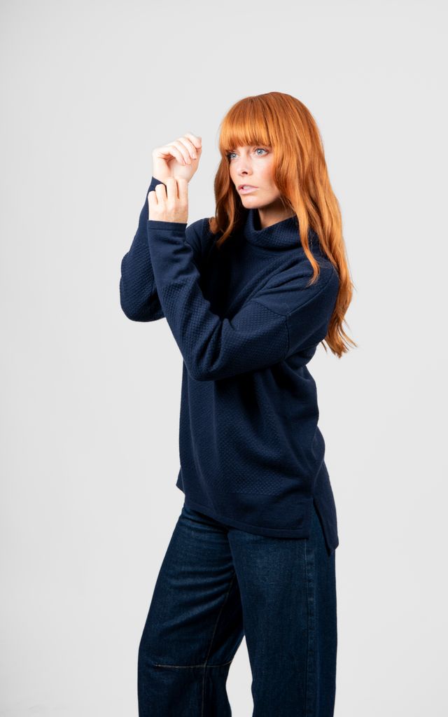 Ball Stitch High Crew Pullover -Ink - Presence Hamilton