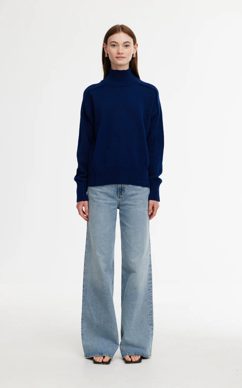 Mae Jumper