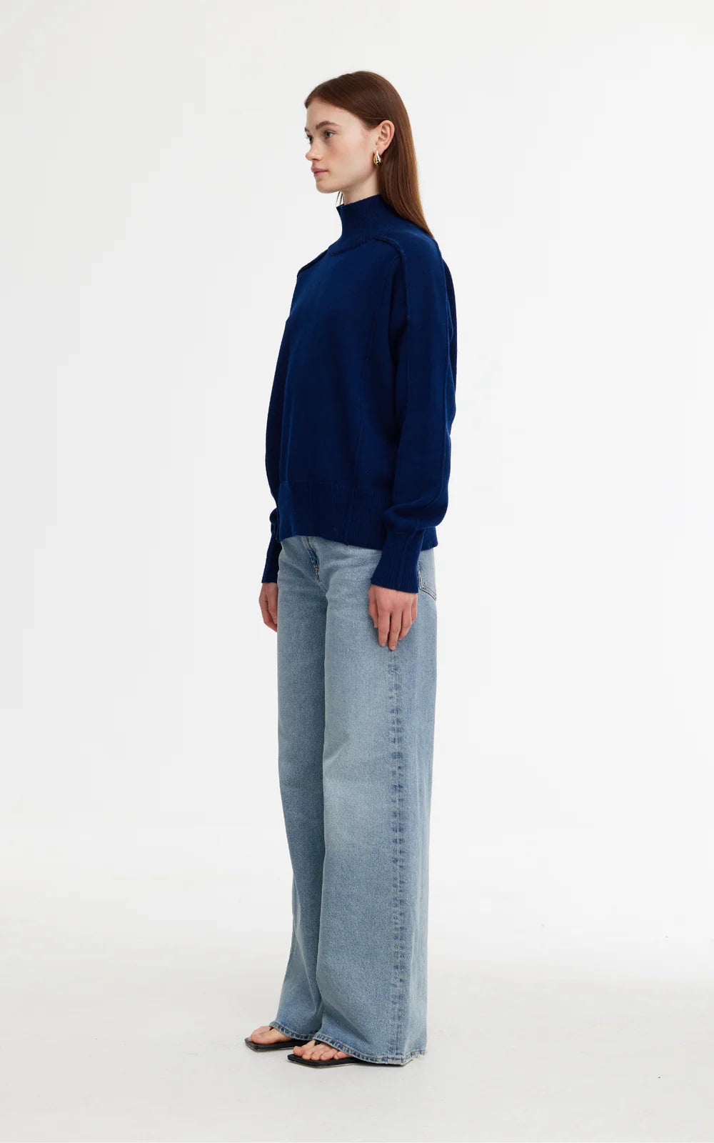 Mae Jumper