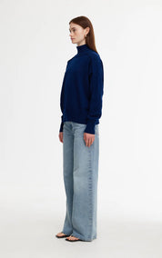 Mae Jumper