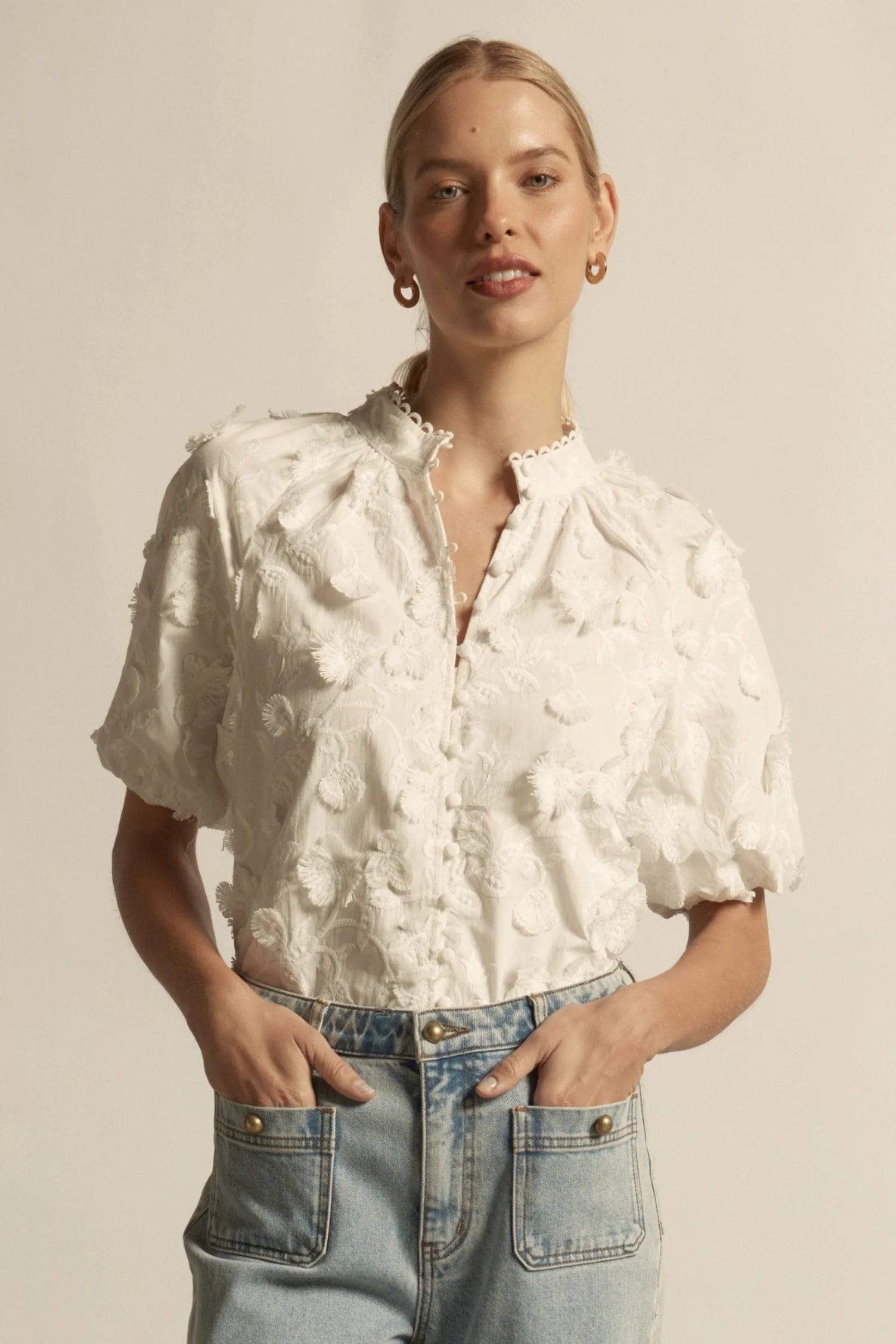 2_d05651b4-554a-4fdd-93dc-d5214f05c907.webp