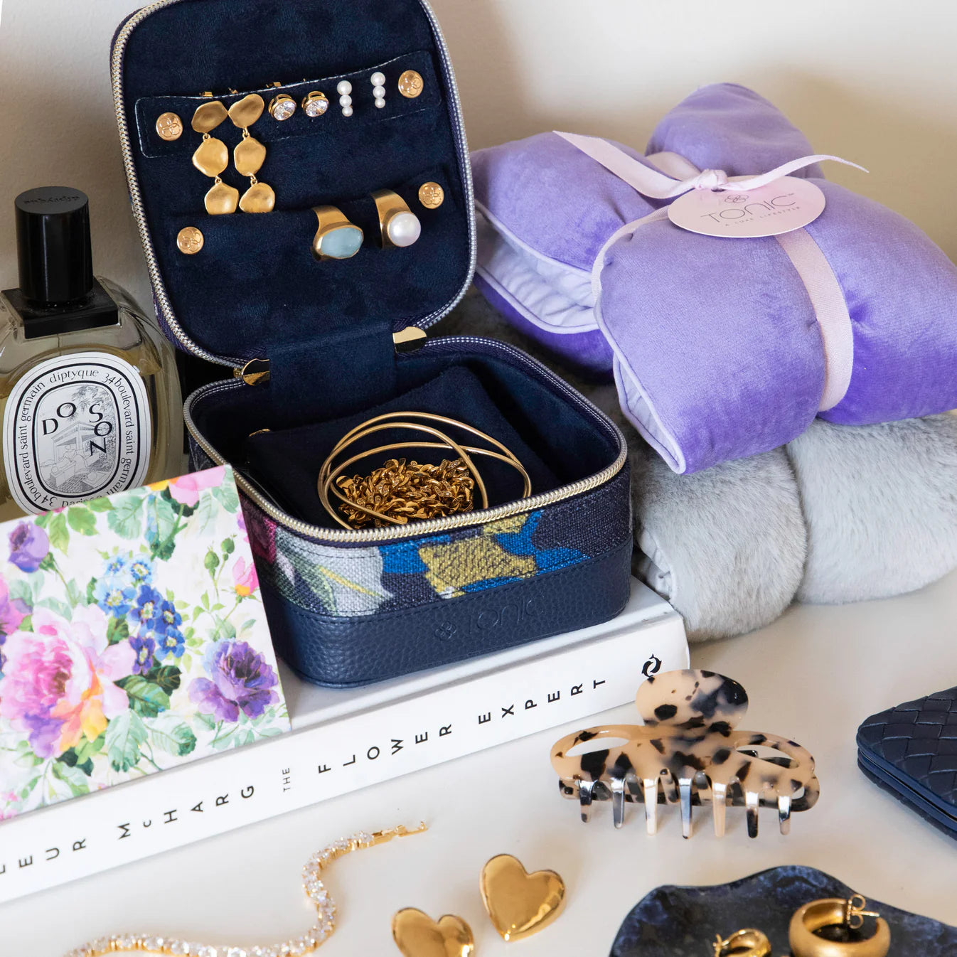 Duet Jewellery Cube