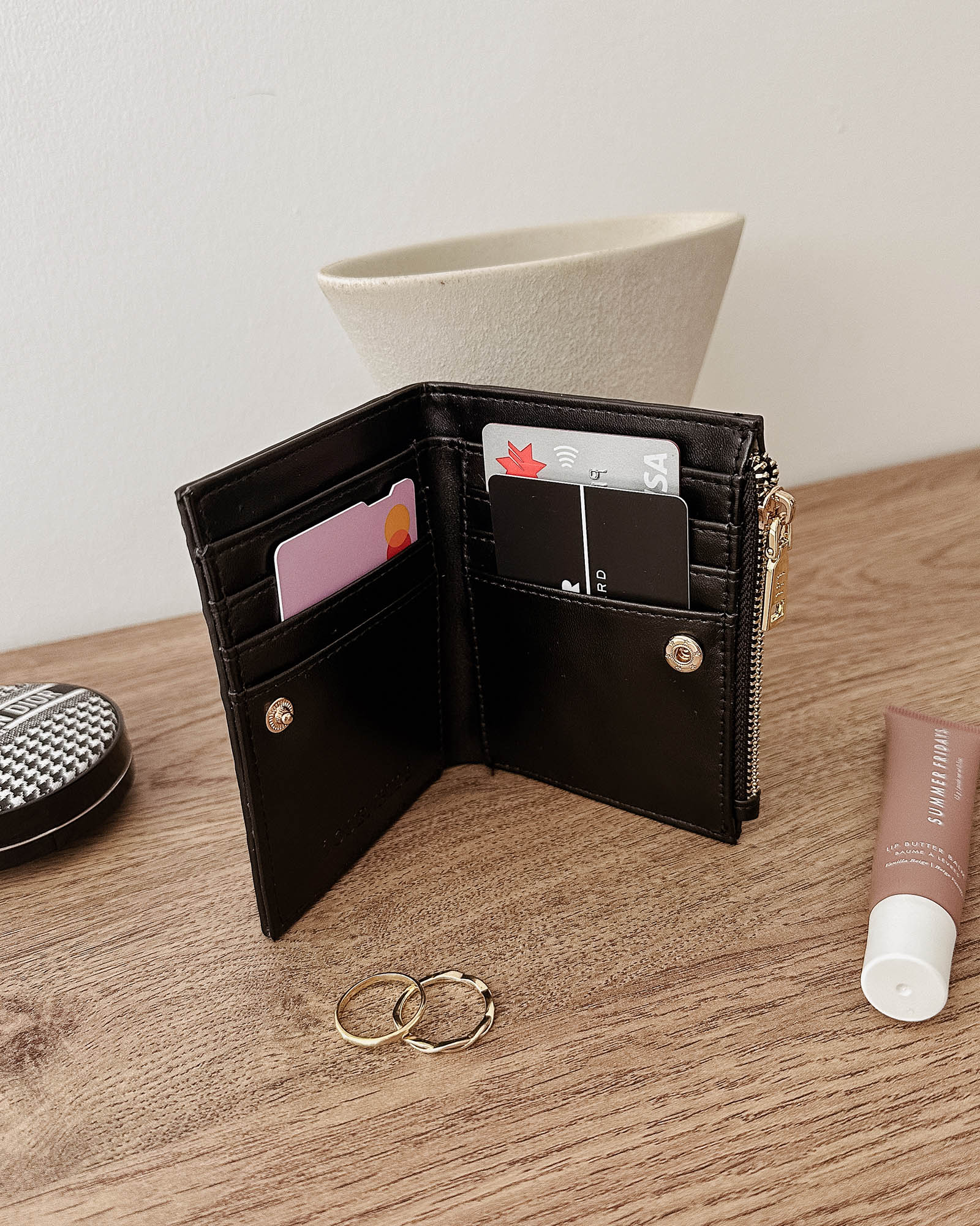 Lilly Woven Wallet- Black - Presence Hamilton