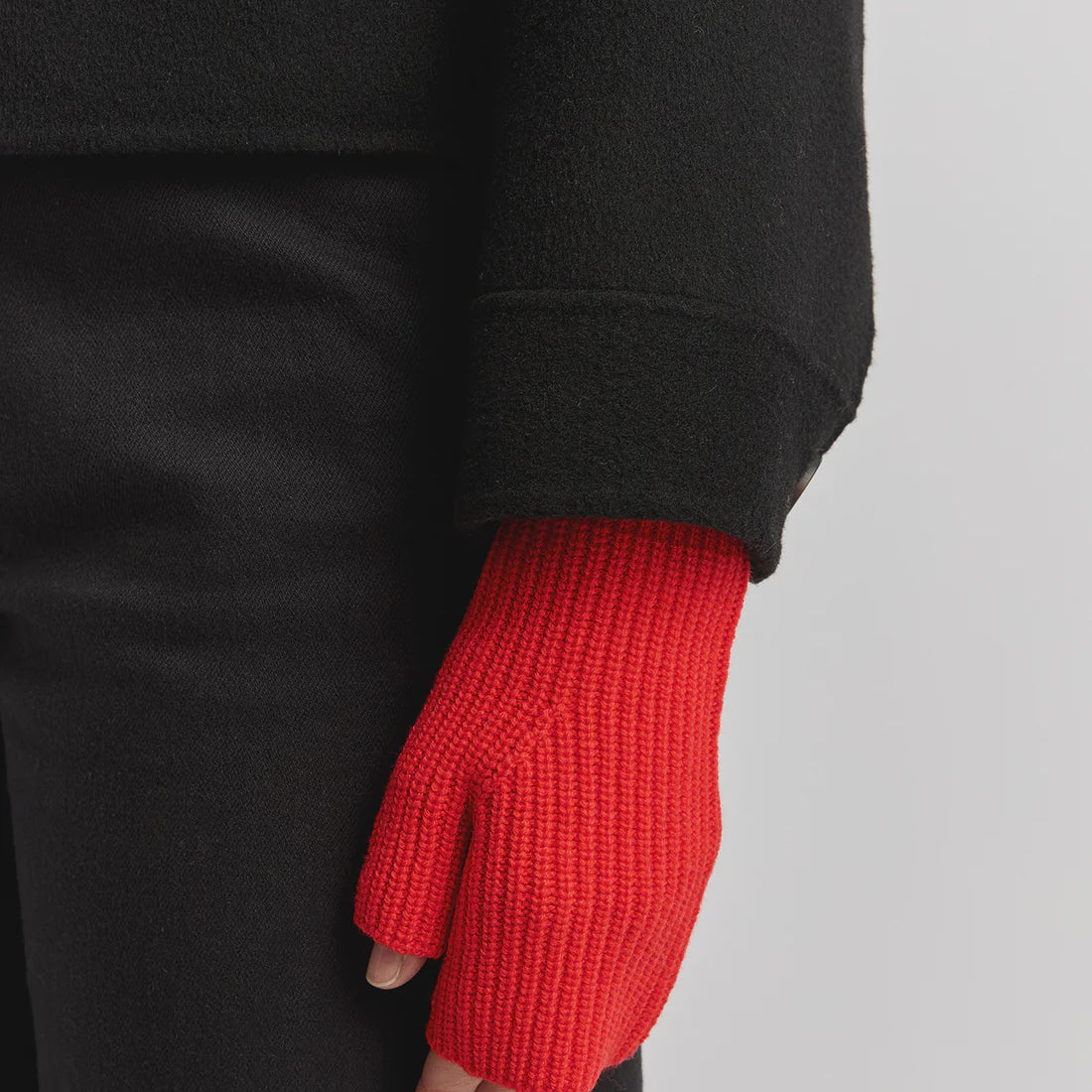 Fine Rib Open Mitten- Poppy - Presence Hamilton