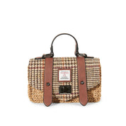 The Mini Straw Satchel