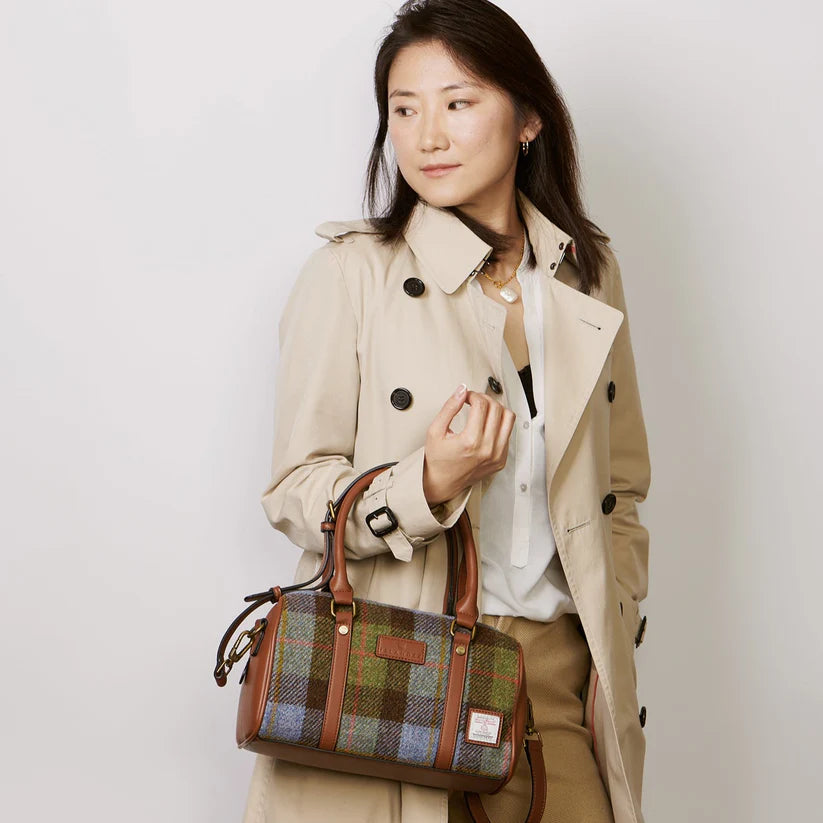 The Medium Duffel-Chestnut & Blue Tartan