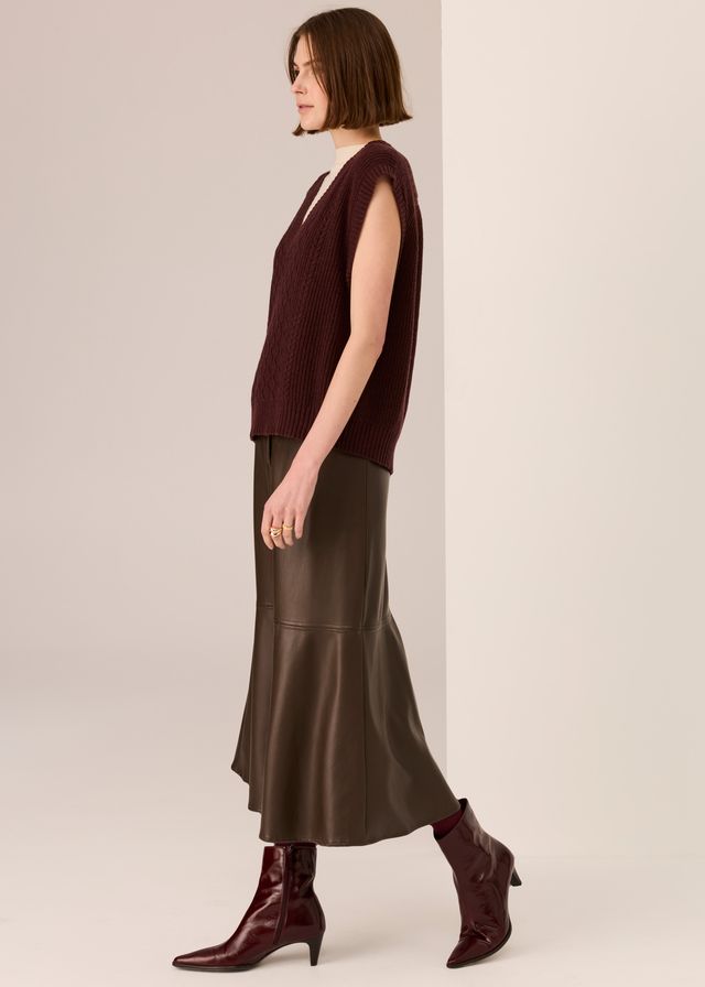 Loren Cable Vest - Merlot - Presence Hamilton