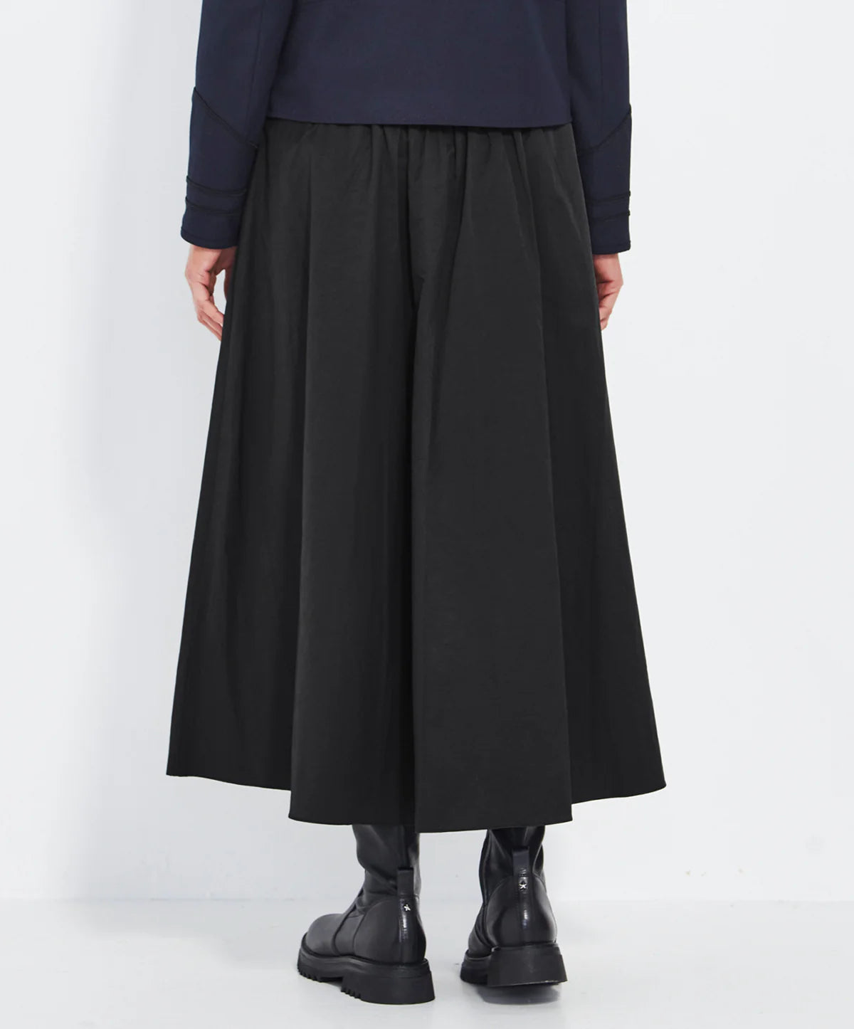 Stroll Skirt - Black - Presence Hamilton