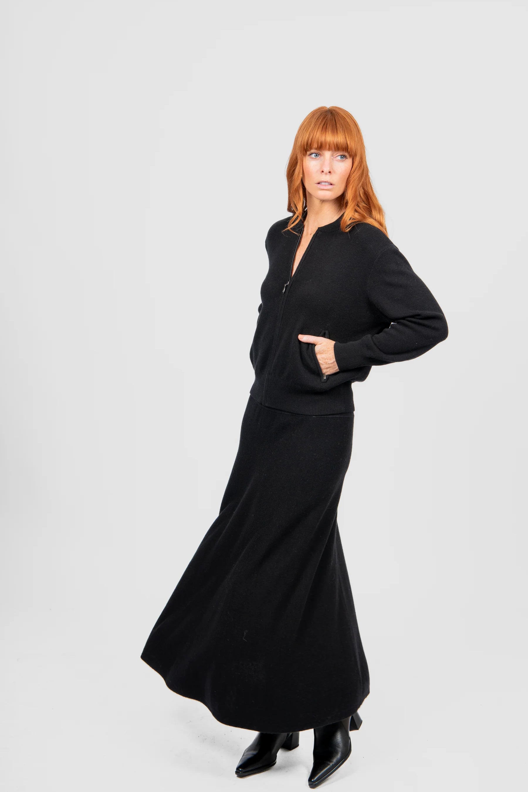Wool Flared Skirt With Wide Band - Black - Presence Hamilton