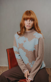 Flower Silhouette Jacquard Pullover - Presence Hamilton