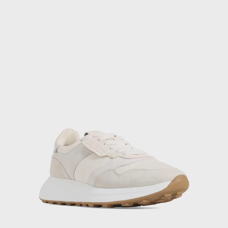Blakely_offwhite_02.jpg
