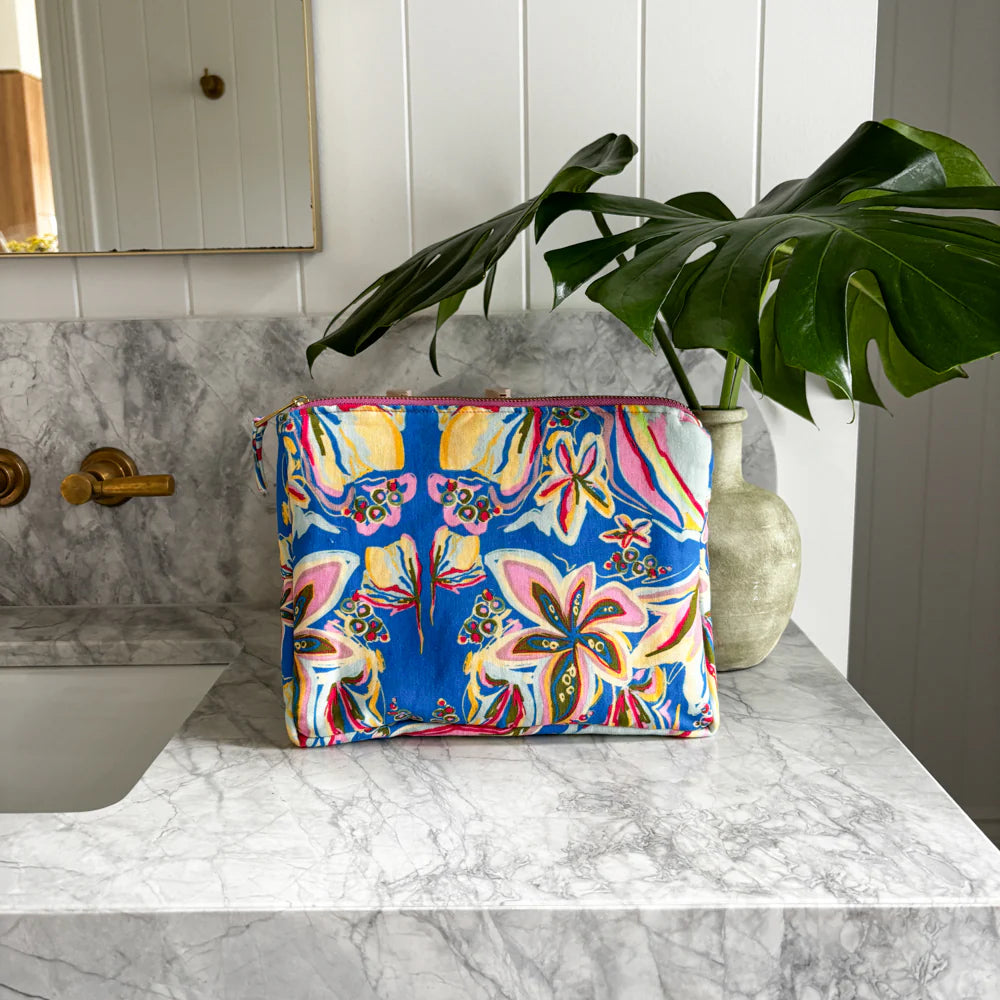 Bloom Body Bag