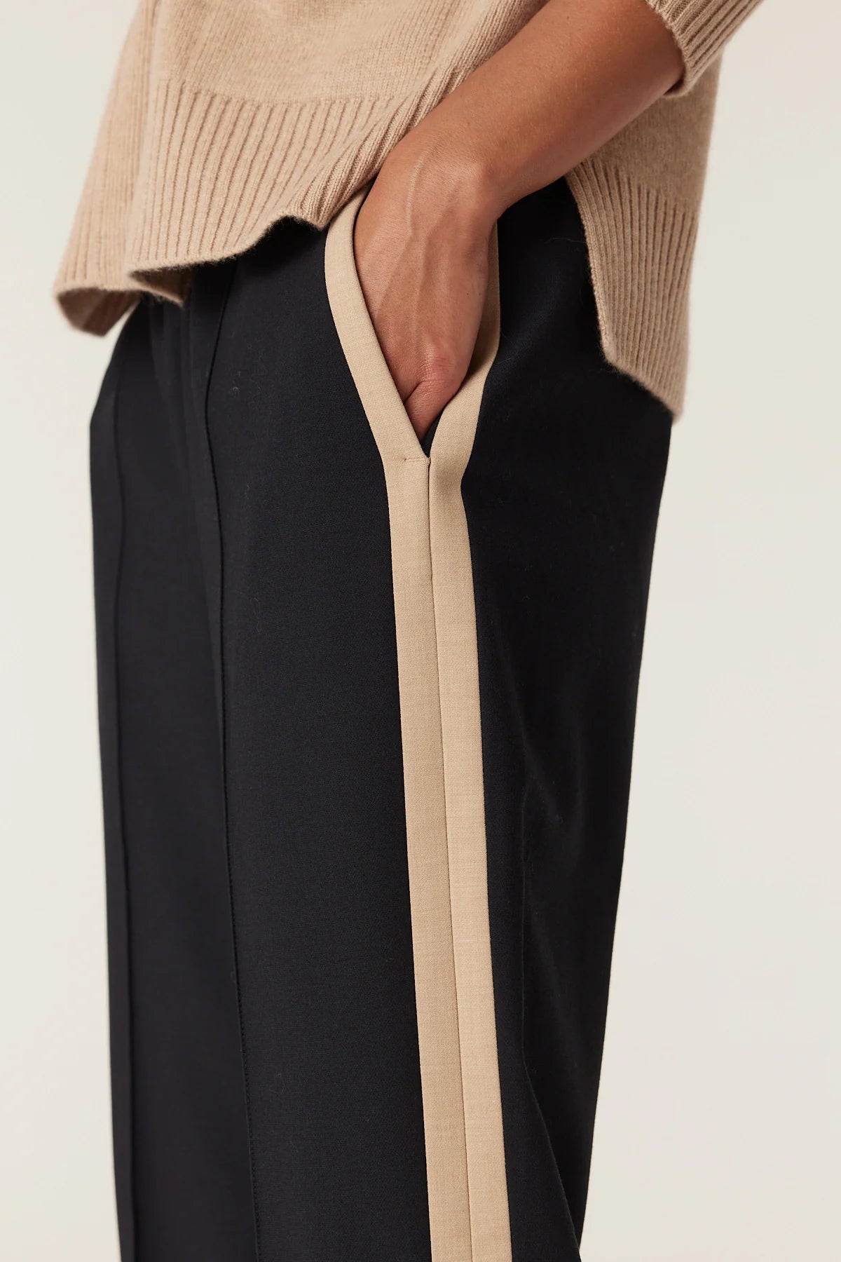 Leah Pant - Navy