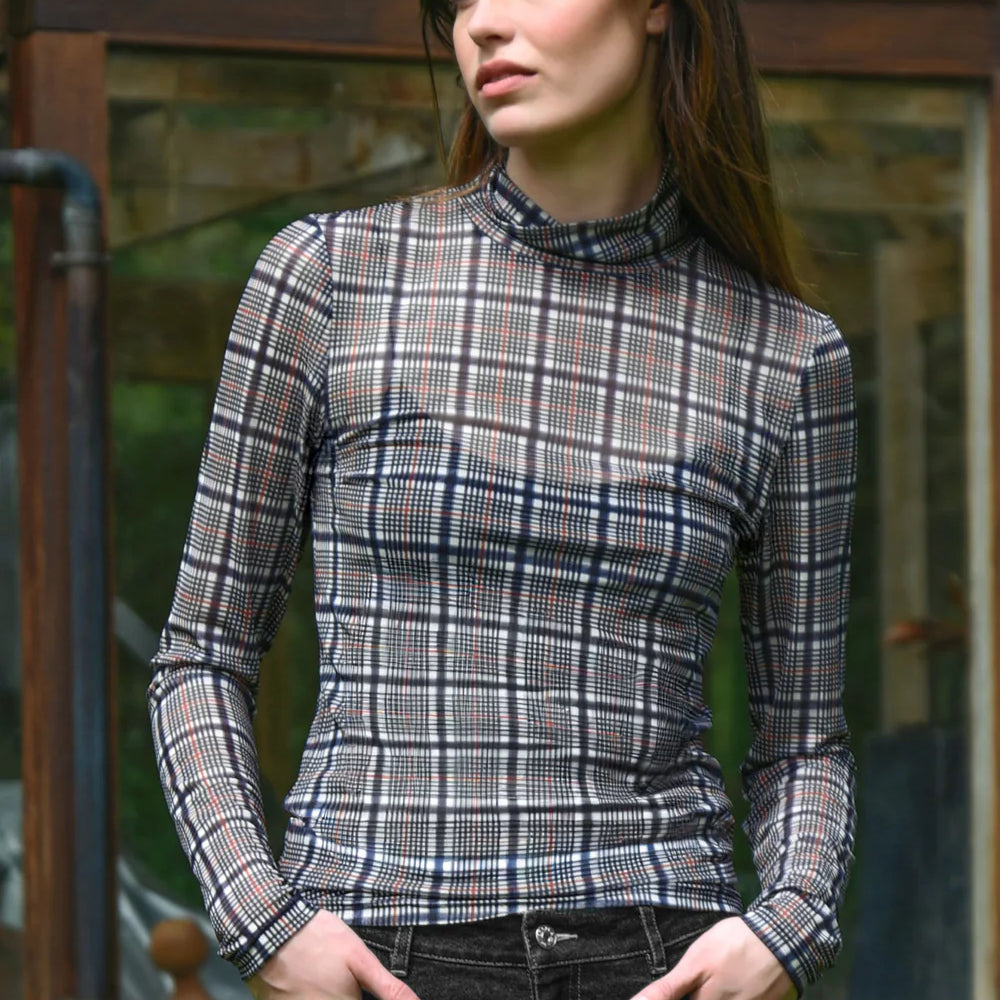 It's Neck and Neck Top- Russet Check - Presence Hamilton