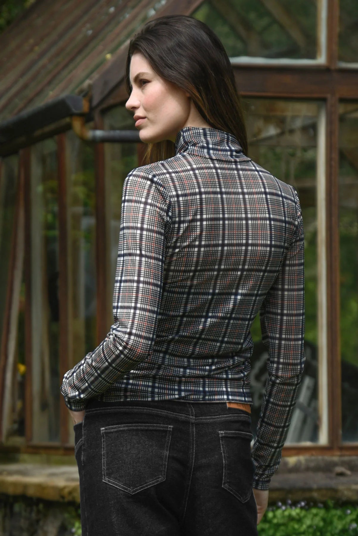 It's Neck and Neck Top- Russet Check - Presence Hamilton