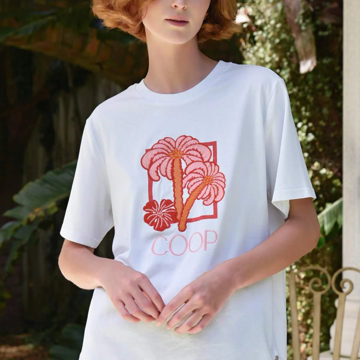 CPSP26_TEE-LIGHTFUL_IT_S_ALWAYS_SUNNY_T-SHIRT_CP2934-19SP26_WHITE_1.webp