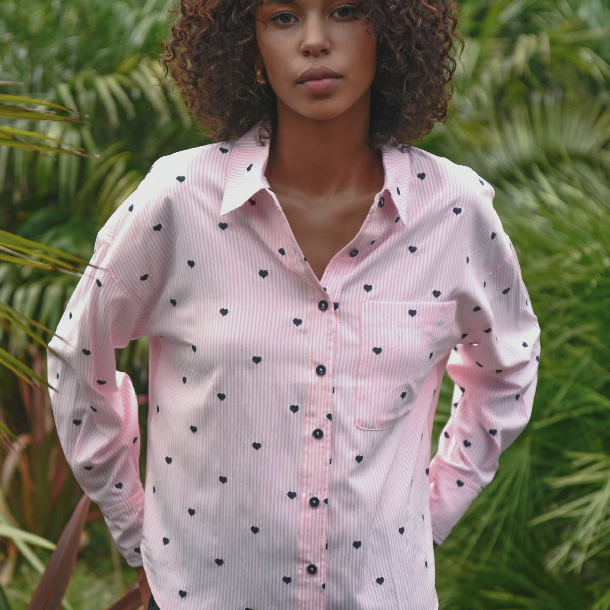 CPSP27_LOVE_ON_THE_LINE_HEART_LINE_SHIRT_CP20027-09_PINK_1_3073.jpg