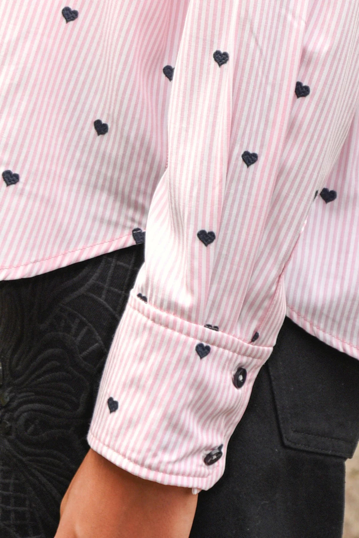 Heart Line Shirt- Pink