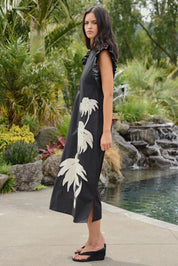 Three-Mendous Blooms Dress- Black & Cream