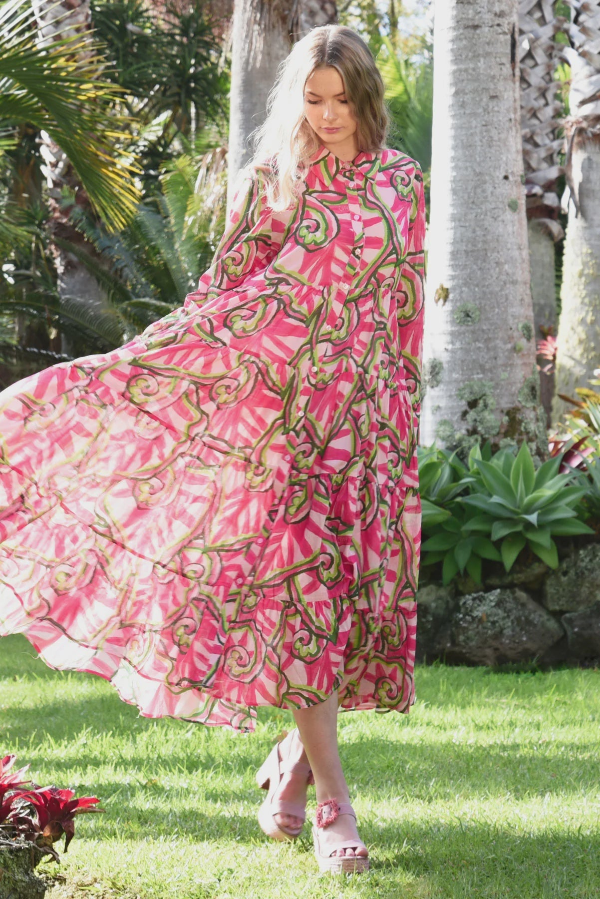 CPSU26_GOING_OFF_TROPIC_SUN___THE_SWOON_DRESS_CP5826-17SU26_PINK_1.jpg