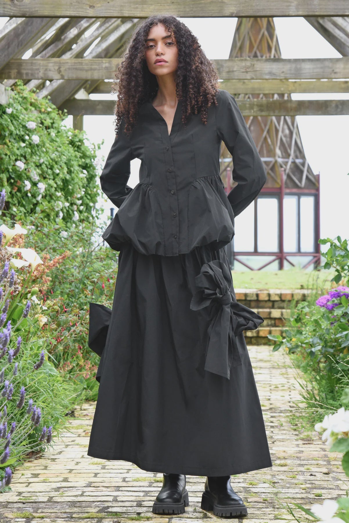 Go Big or Bow Home Skirt -Black - Presence Hamilton