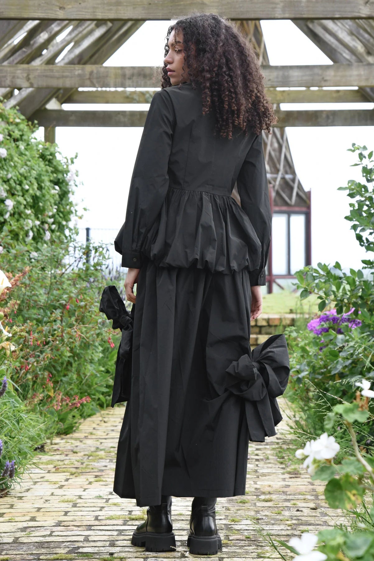 Go Big or Bow Home Skirt -Black - Presence Hamilton