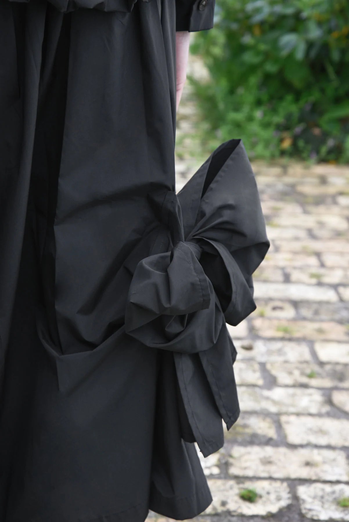Go Big or Bow Home Skirt -Black - Presence Hamilton