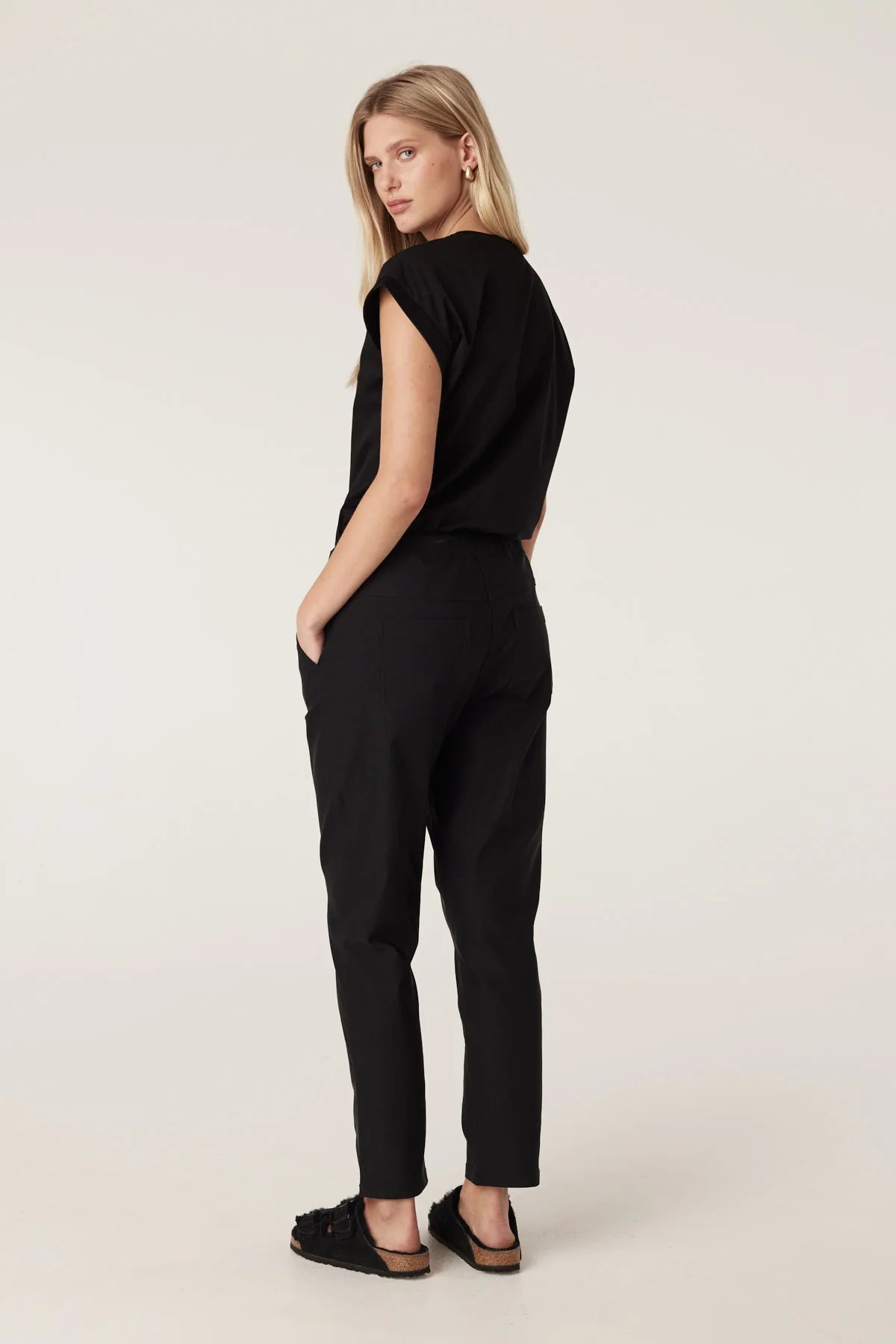 Zoe Jogger - Presence Hamilton