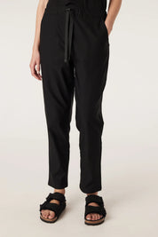 Zoe Jogger - Presence Hamilton