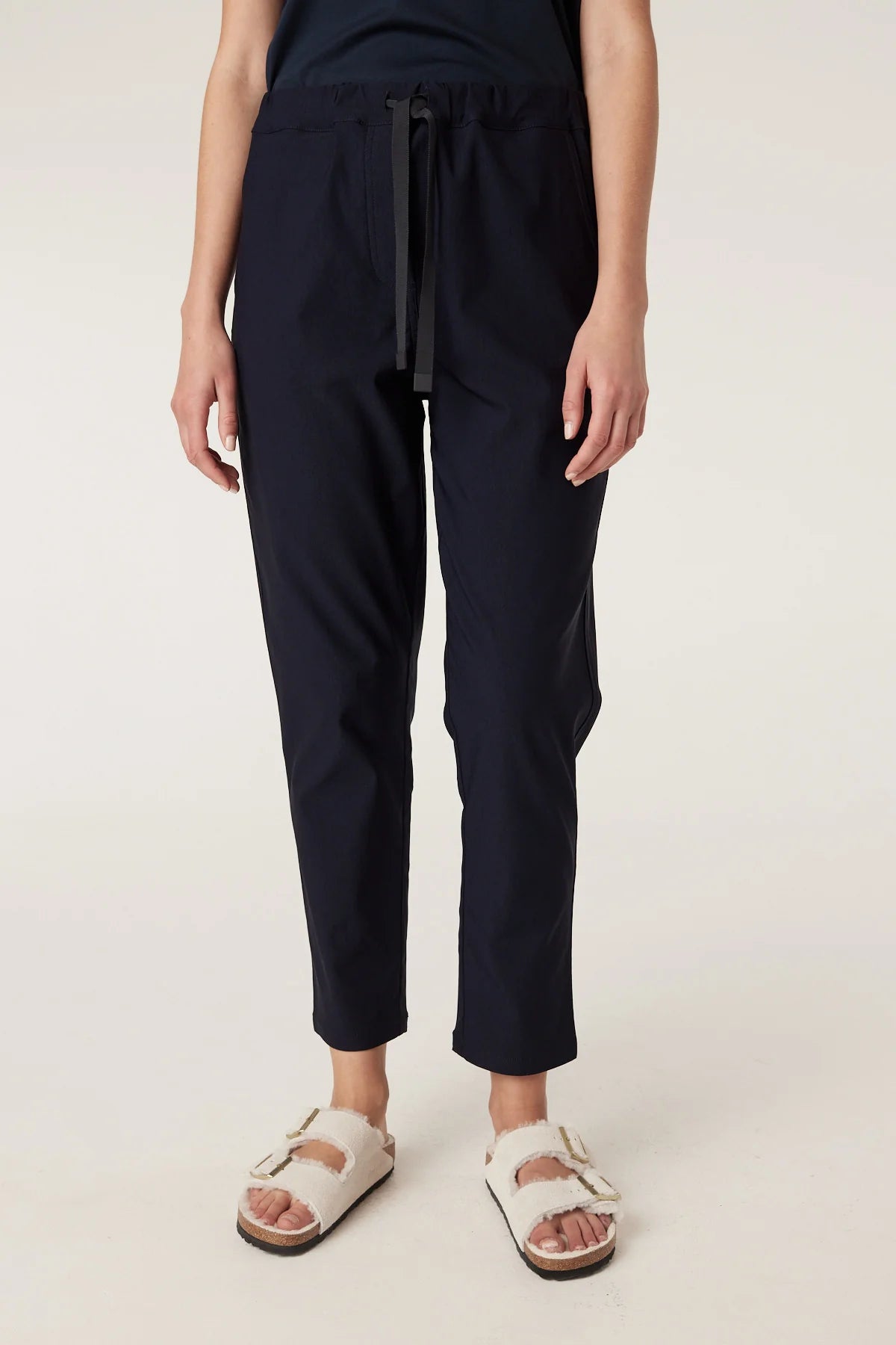 Zoe Jogger - Presence Hamilton