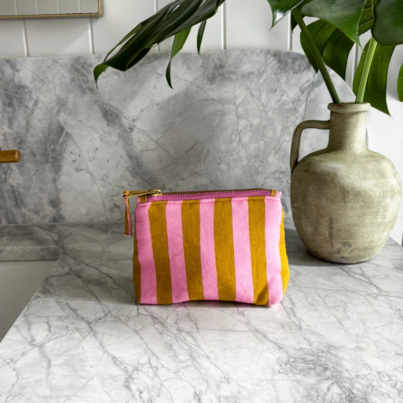 CosmeticBag_Orchid_LocoLiving-15.webp