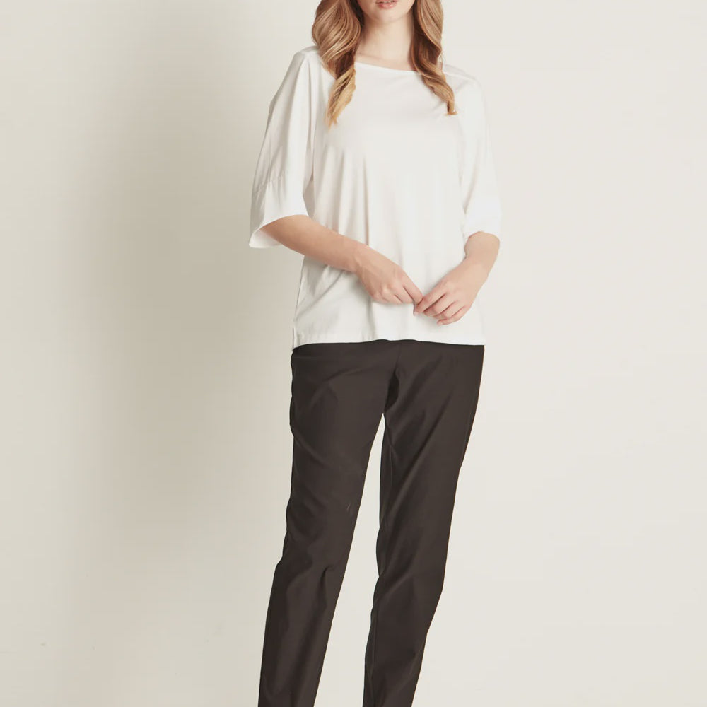 Custom_Top_8006SF_White_Artisan_7944LW_Pant_Black_2.jpg