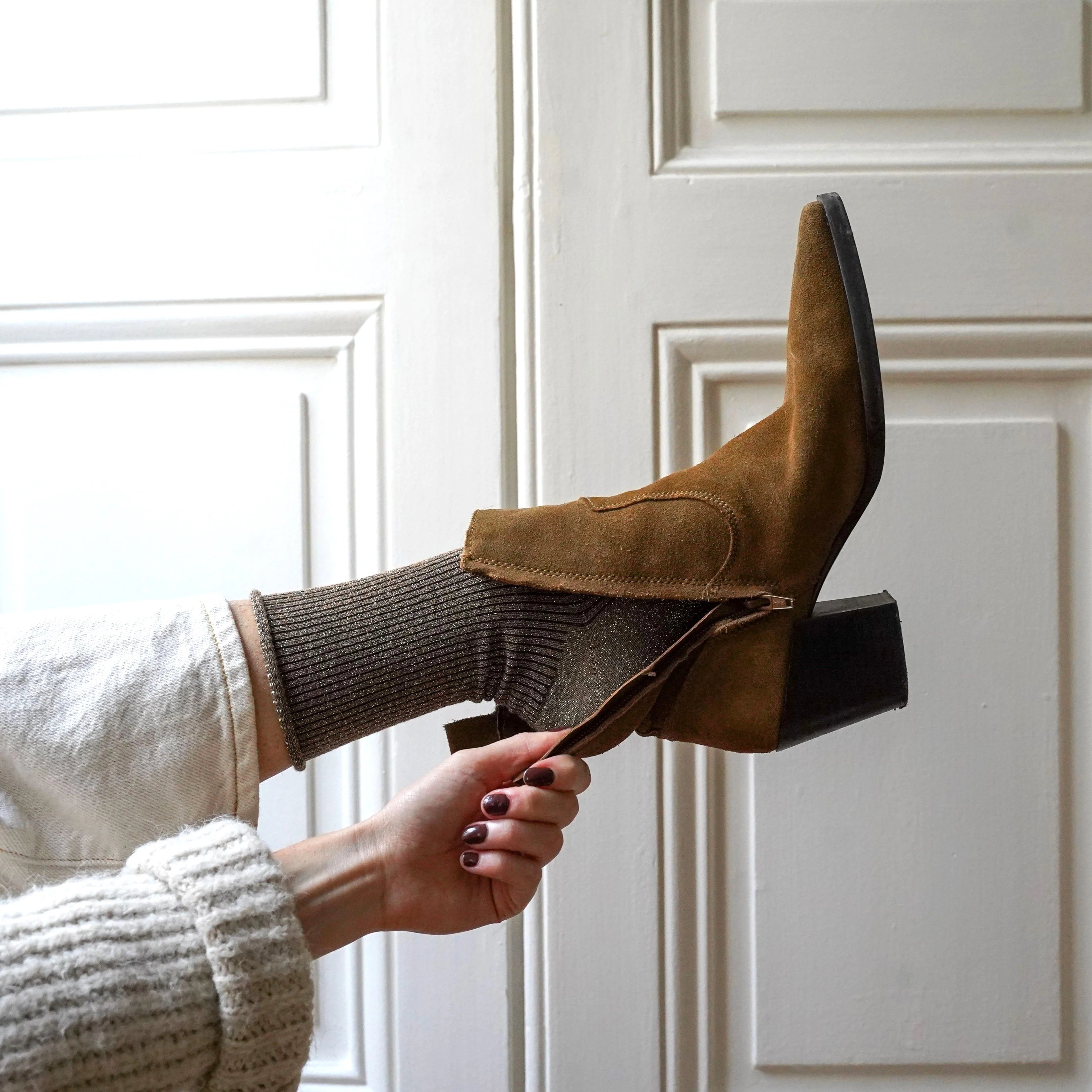 KLUE Glitter Lurex Socks- Caramel