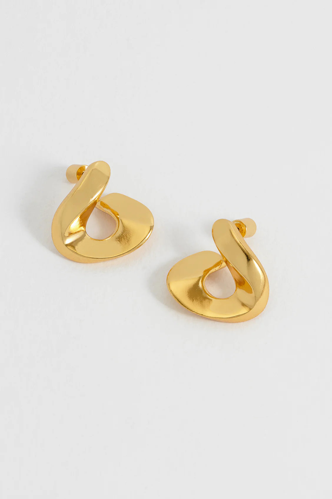 Twist Hoop Earring Gold