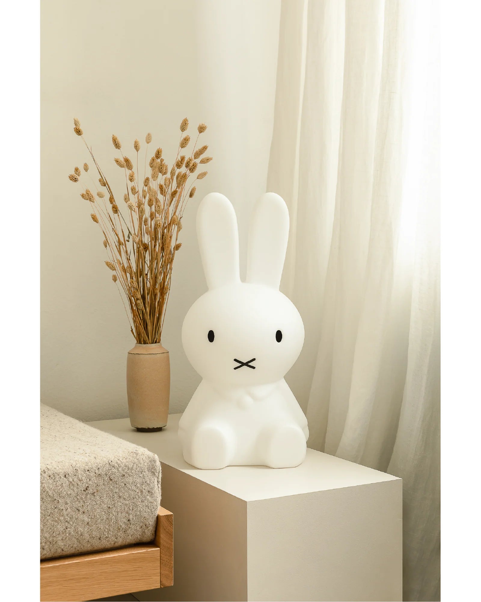 HR_MrMariafirstlight_Miffy-13-12.webp