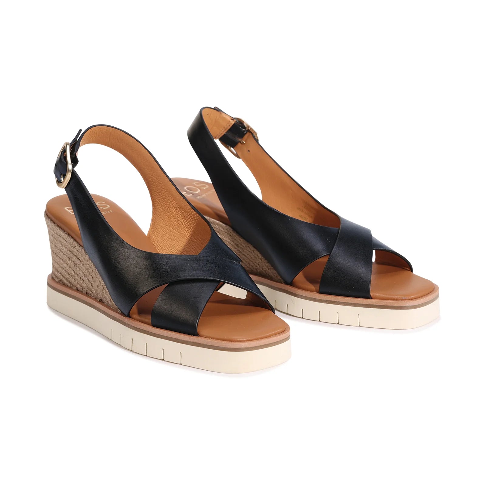 Hayla_black_top01.webp