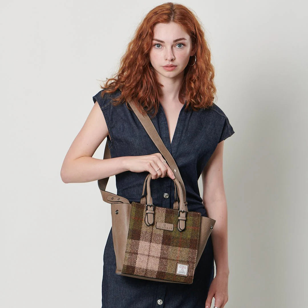 The Medium Caillie Tote